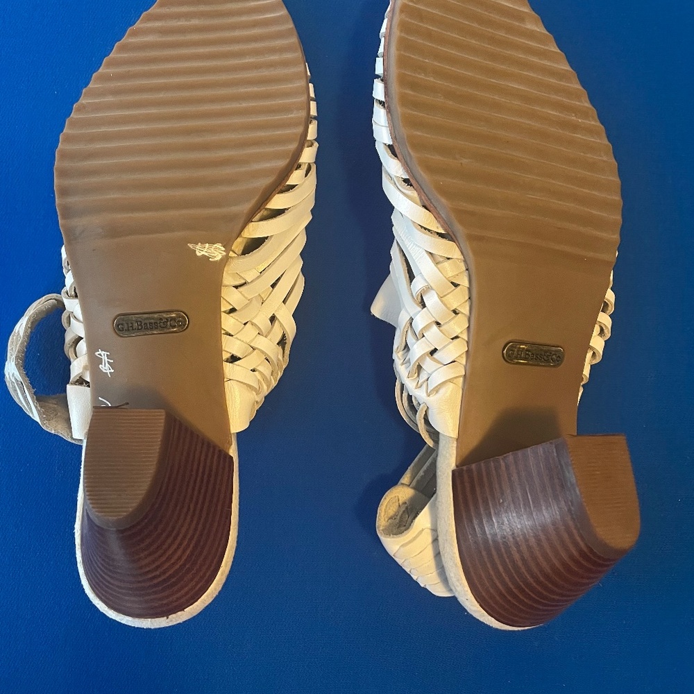 Bass White Woven Women's Sandals - Picture 7 of 8